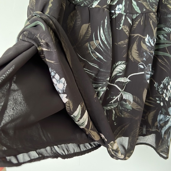 Dex Botanical Print Dress- Size M - Picture 4 of 11